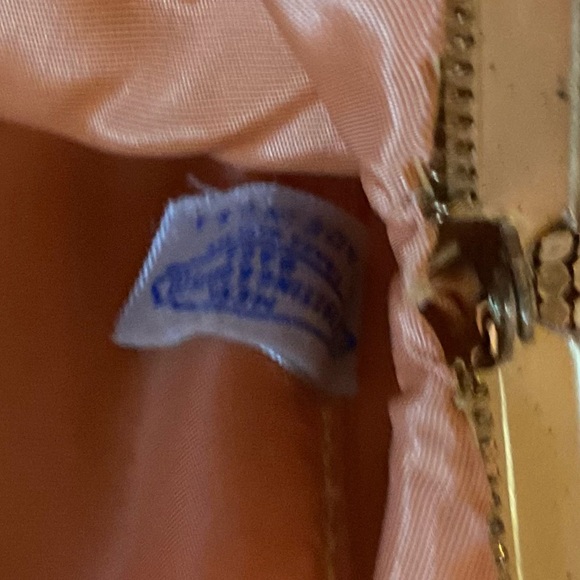 Whiting and Davis clutch- vintage gold mesh - Picture 4 of 5